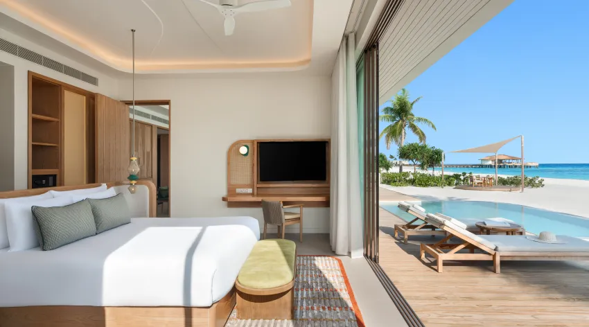 Centara Grand Lagoon Maldives 5